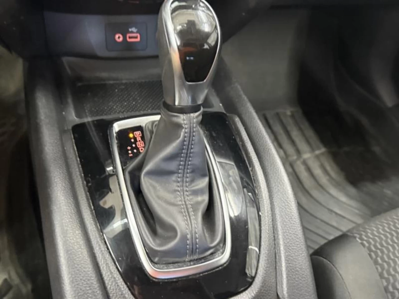 2023 Nissan Qashqai S CAM DE RECUL BLUETOOTH ** APPROUVÉ À 99.9% ** Image principale