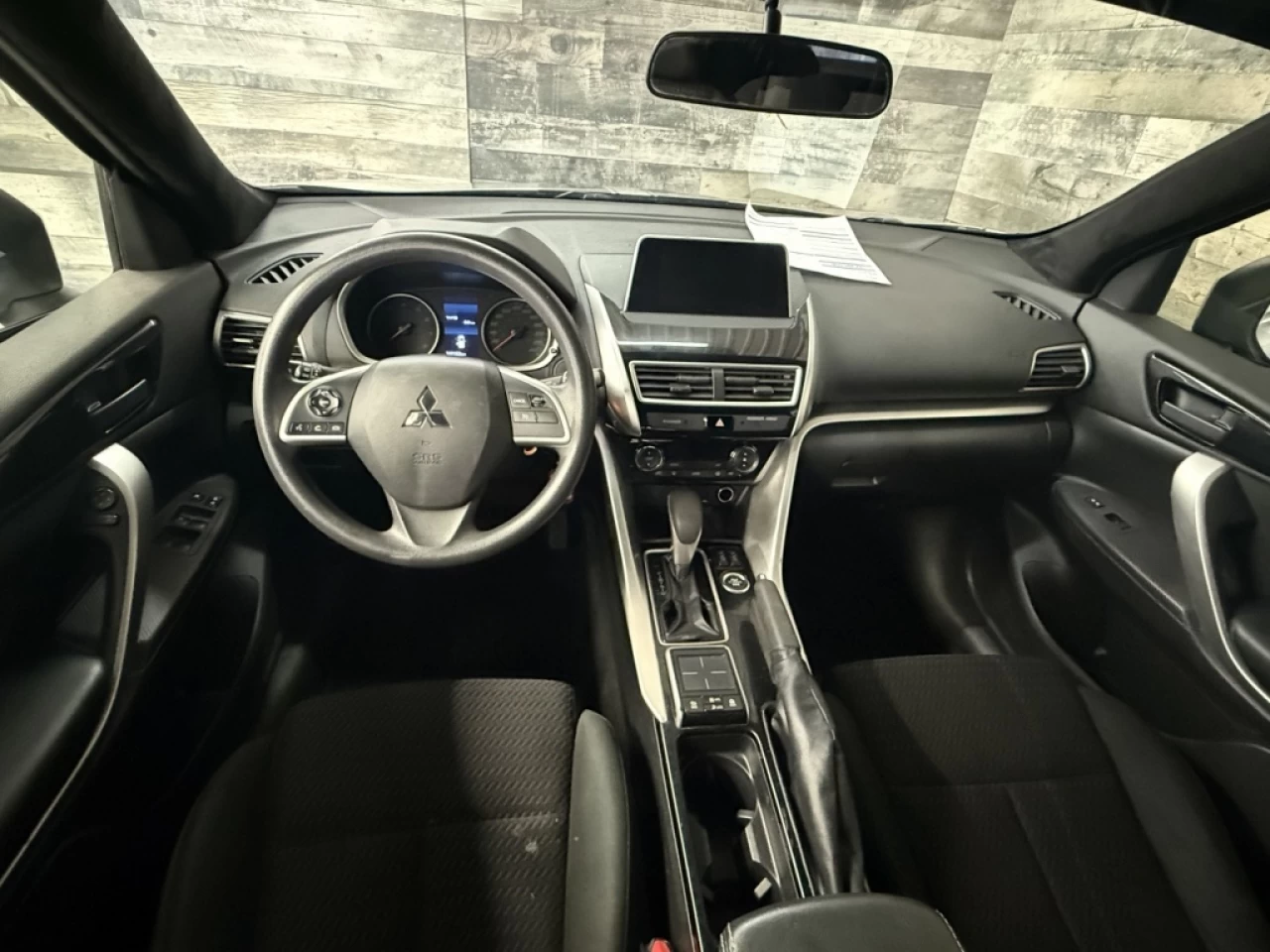 2020 Mitsubishi Eclipse Cross ES Main Image