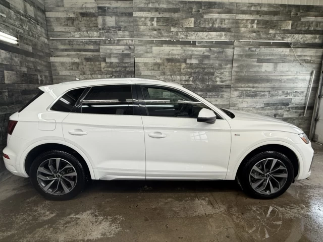 Audi Q5 Progressiv AWD Navigation Apple carplay Toit Bluet 2021