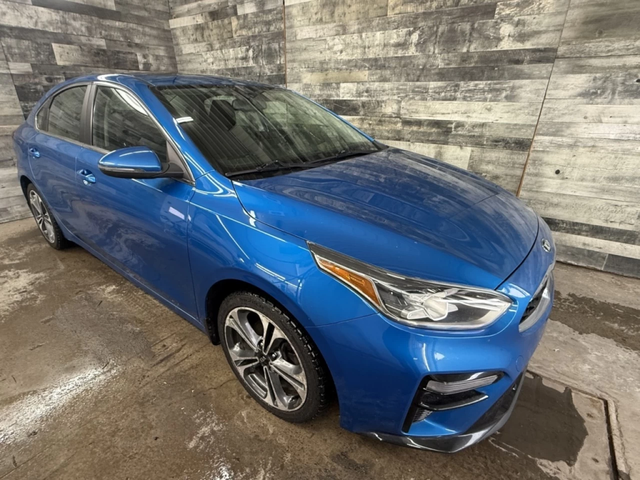 2021 Kia Forte EX Apple CarPlay, Toit, Bluetooth **ApprouvÉe 99,9 Image principale