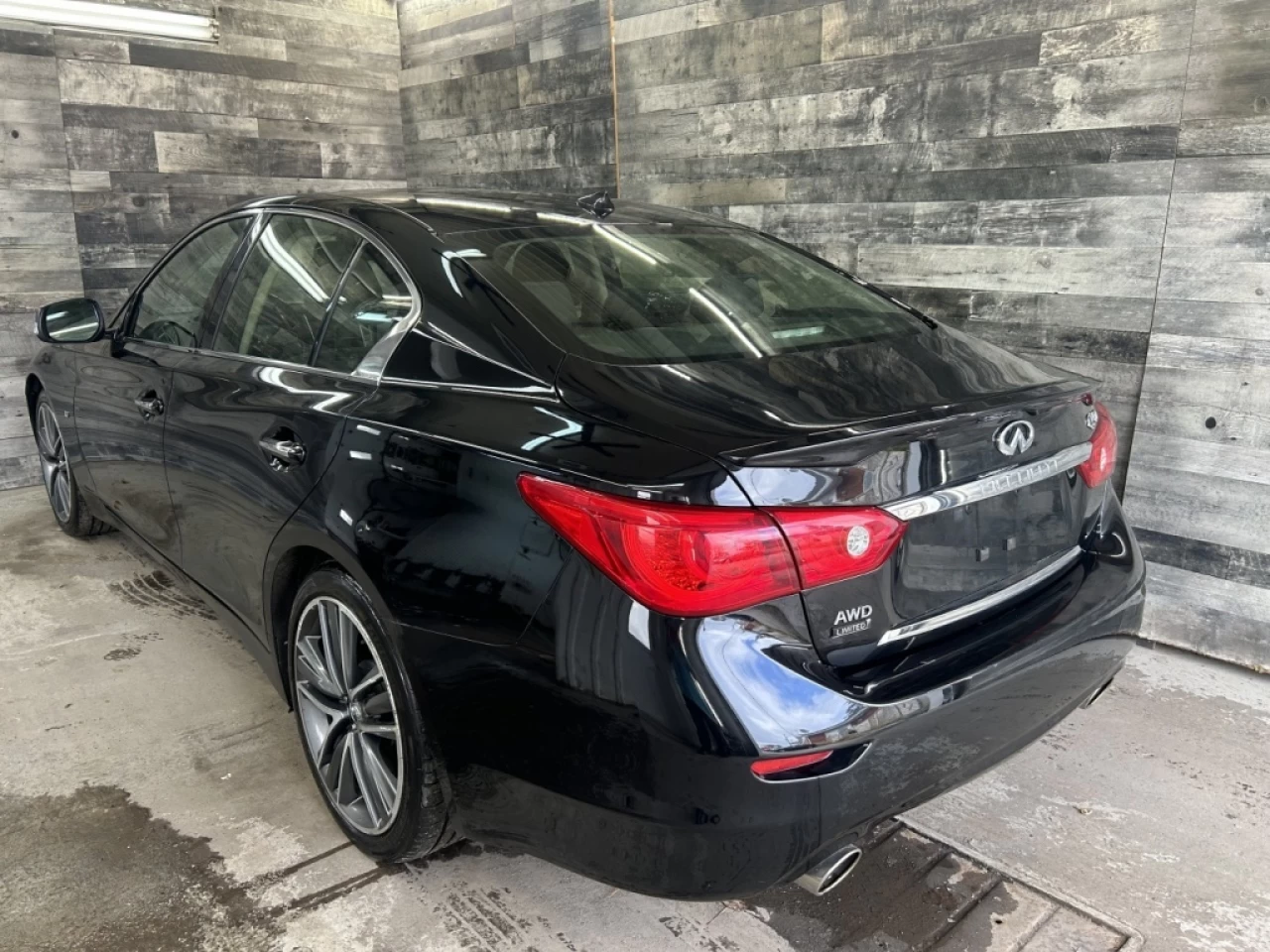 2015 Infiniti Q50 AWD CUIR TOIT MAGS **APPROUVÉ À 99.9%** Image principale