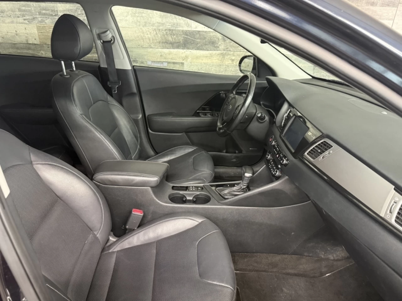 2019 Kia Niro EX HYBRID PLUG-IN CUIR TOIT **APPROUVÉ À 99.9%** Image principale