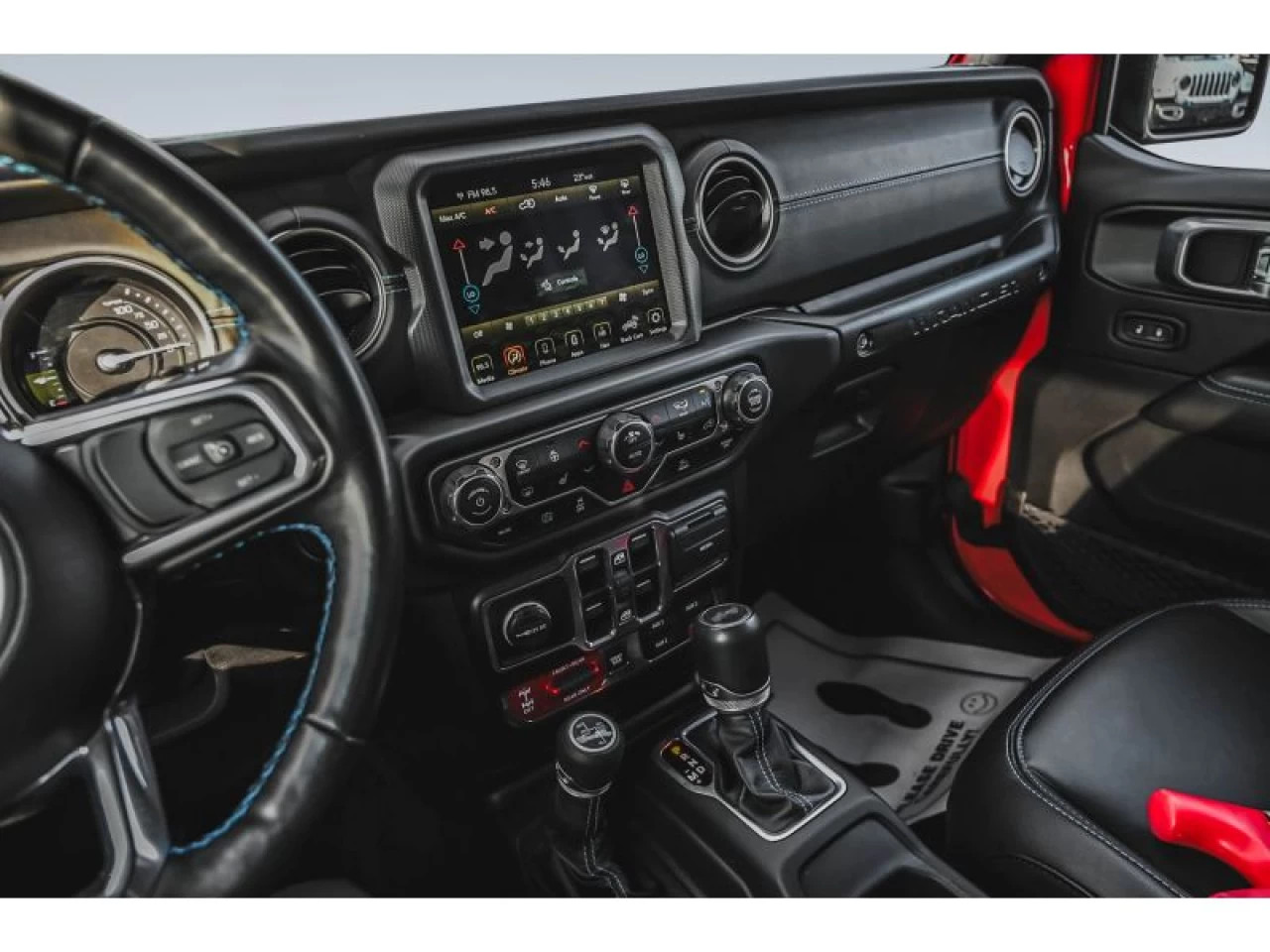 2023 Jeep Wrangler 4XE Rubicon 4 Door 4x4 Image principale