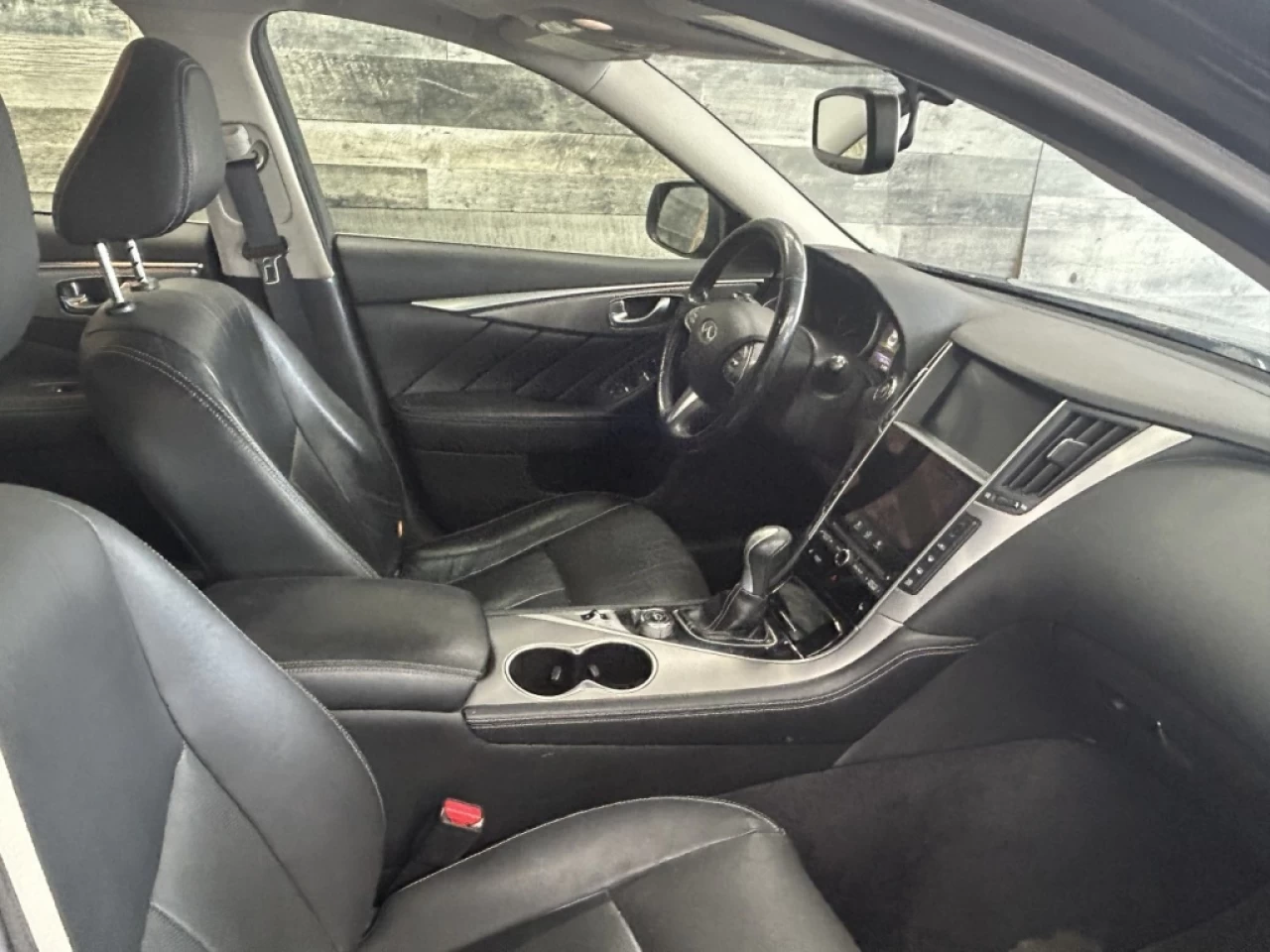 2015 Infiniti Q50 AWD CUIR TOIT MAGS **APPROUVÉ À 99.9%** Image principale