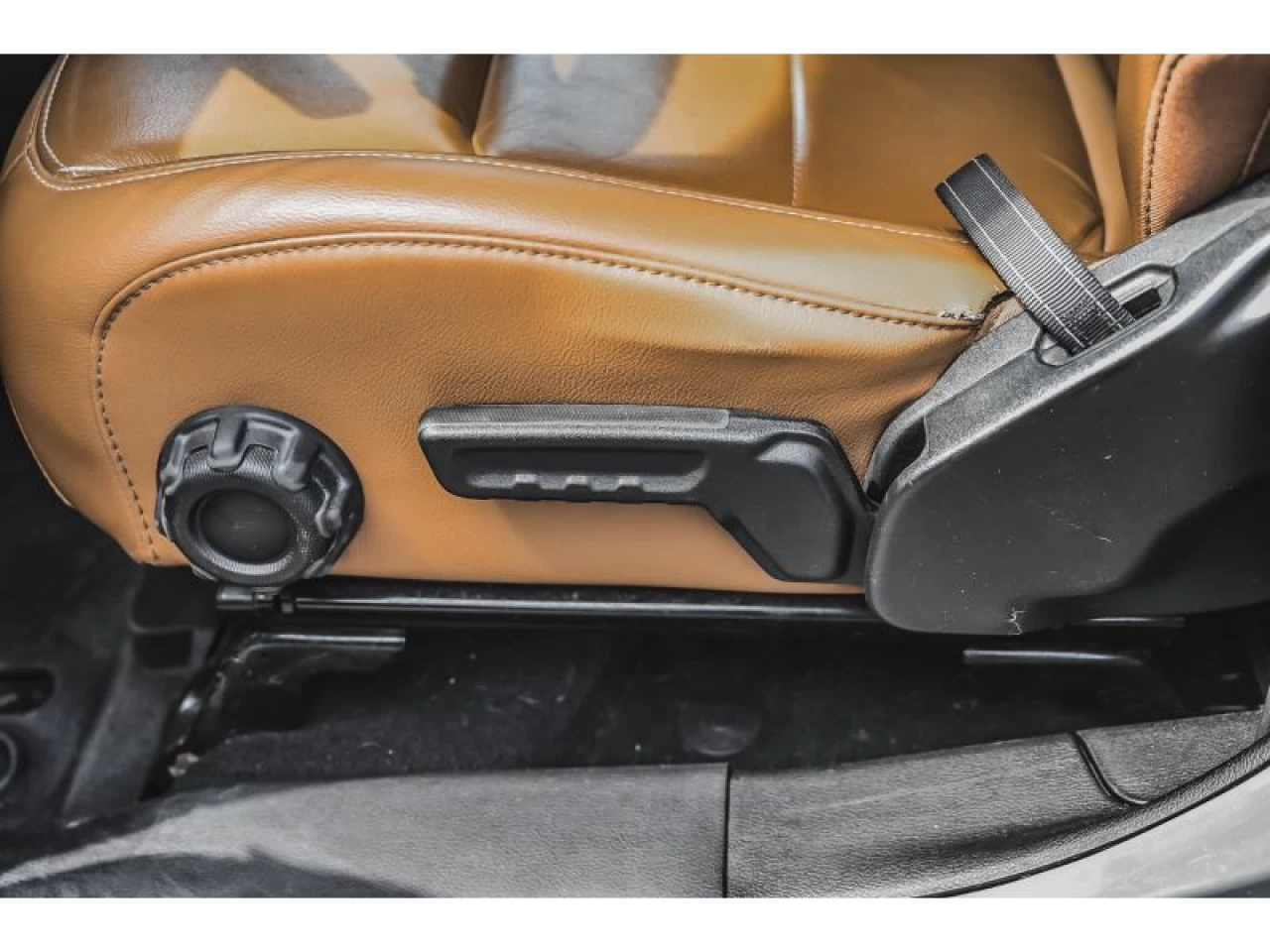 2022 Jeep Wrangler 4XE Sahara 4X4 GROUPE TEMPS FROID ATTELAGE REMORQU Image principale