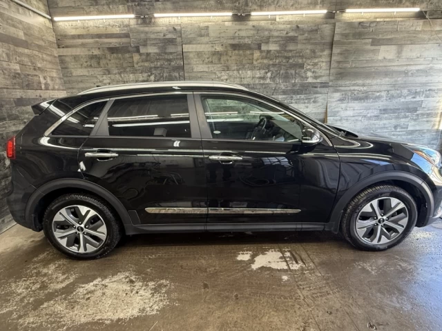 Kia Niro SX Touring ÉLEC CUIR TOIT NAV BLUETOOTH **APPROUVÉ 2020