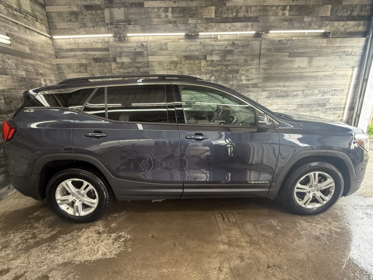 2019 GMC Terrain SLE 4X4 TOIT CAM DE RECUL **APPROUVÉ À 99.9%** Image principale