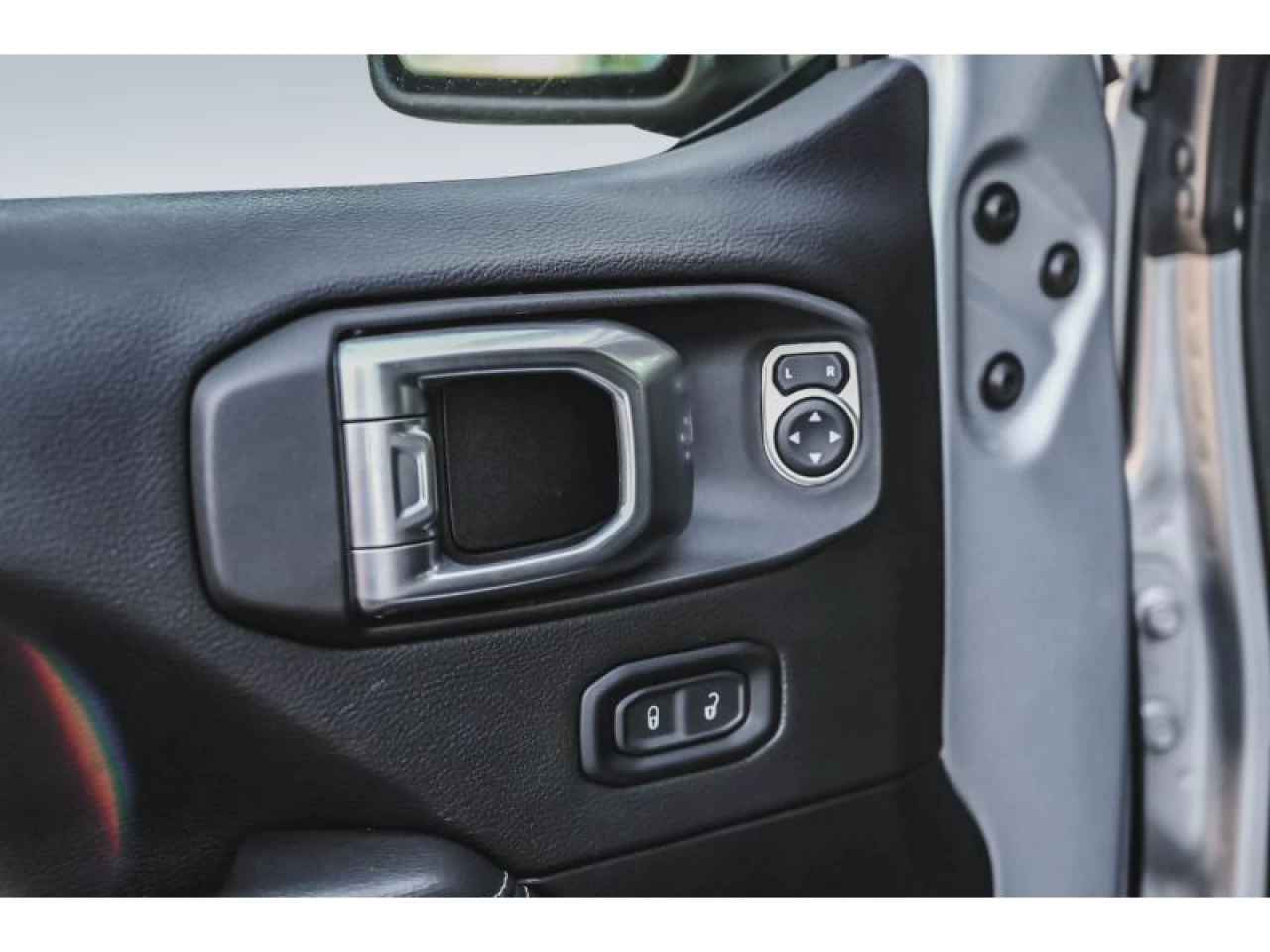 2022 Jeep Wrangler 4XE Unlimited Sahara TOIT SKY ONE-TOUCH Image principale