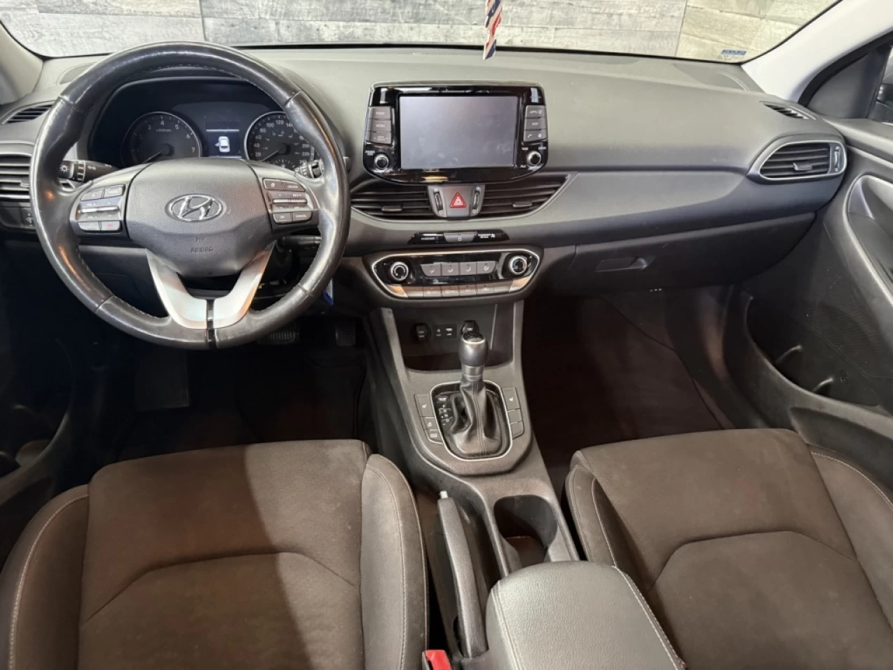 2018 Hyundai Elantra GT GL AUTO CAM DE RECUL BLUETOOTH **APPROUVÉ À 99.9%* Image principale