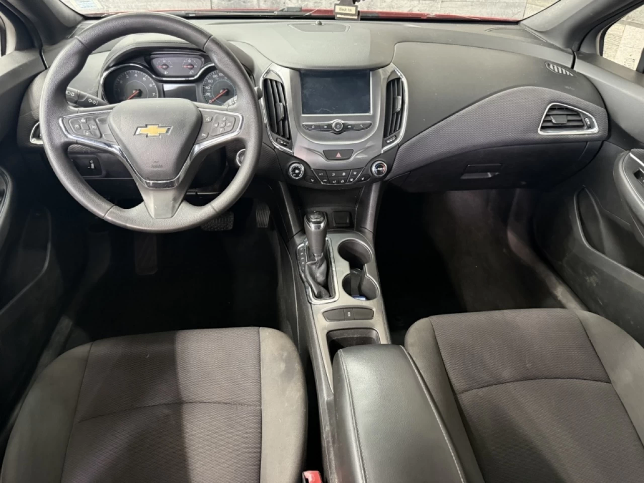 2017 Chevrolet Cruze LT AUTO CAM DE RECUL **APPOROUVÉ À 99.9%** Image principale