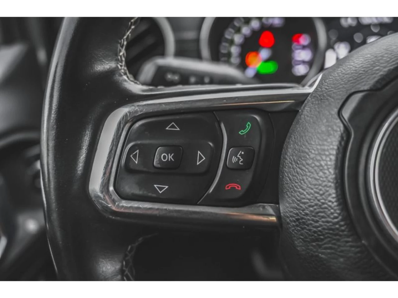 2022 Jeep Wrangler 4xe Unlimited Sahara 4x4 hybride Image principale