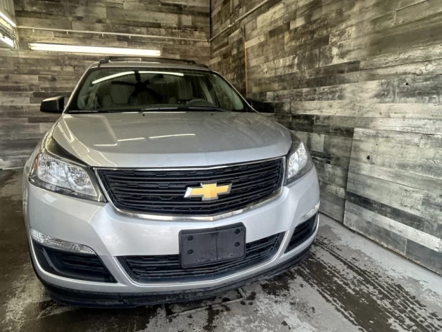 Chevrolet Traverse 8 PASS AWD BLUETOOTH CAM DE RECUL ***APPROUVÉE 99. 2017