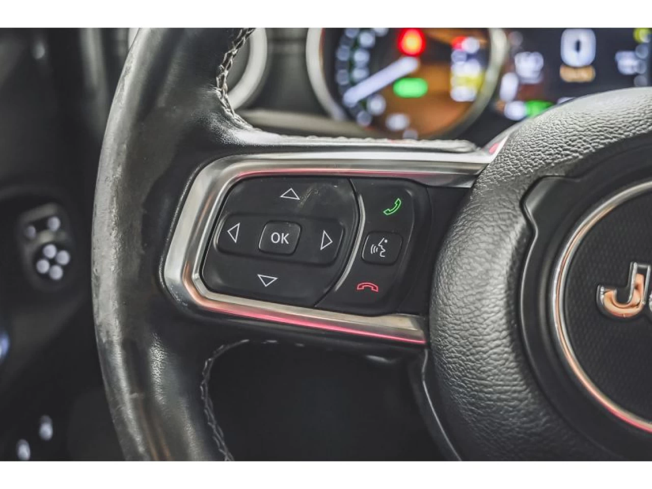 2021 Jeep Wrangler 4xe Unlimited Sahara GROUPE TEMPS FROID Image principale
