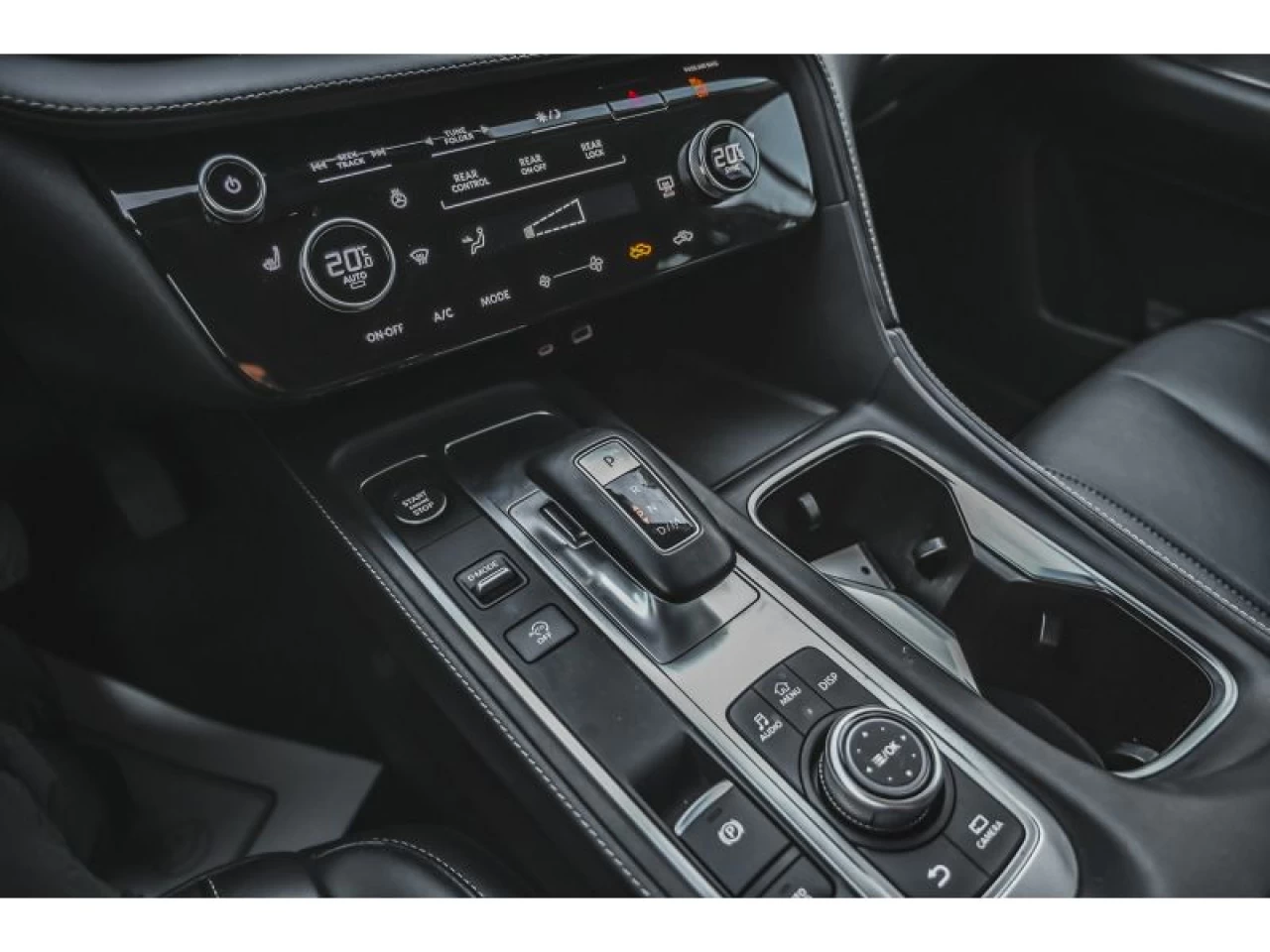 2024 Infiniti QX60 PURE AWD Image principale