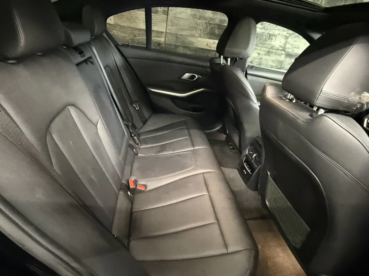 2021 BMW 3 Series 330i xDrive AWD CUIR TOIT NAV **APPROUVÉ À 99.9%** Image principale