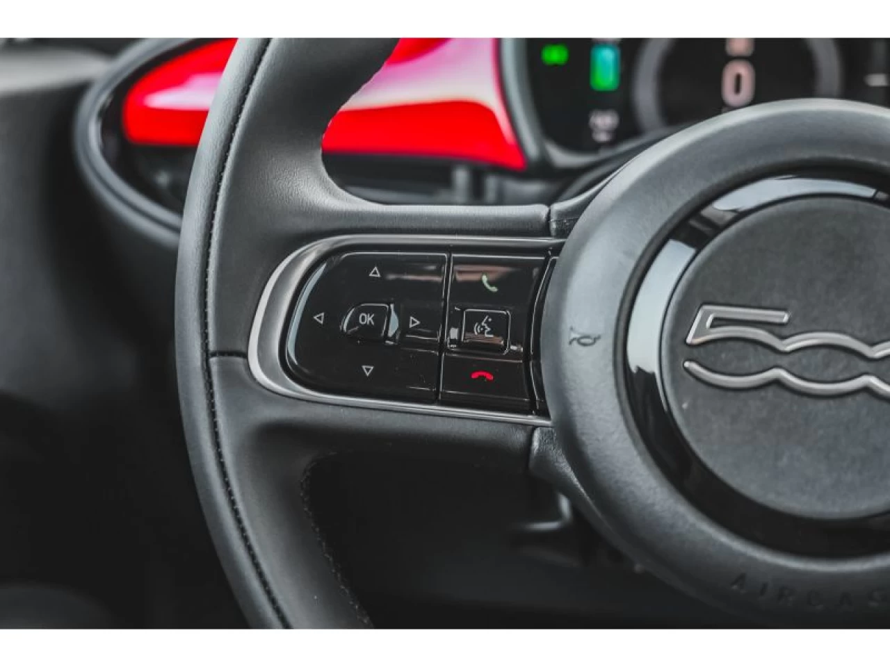 2026 Fiat 500E Pop FWD EV TOUT RABAIS INCLUS (PAVE + ROULEZ VERT) Main Image