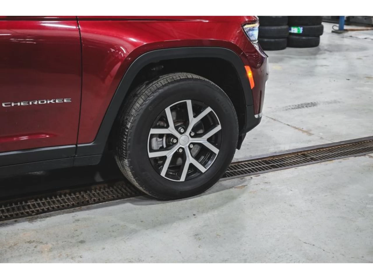 2023 Jeep Grand Cherokee L Limited 4x4 Image principale