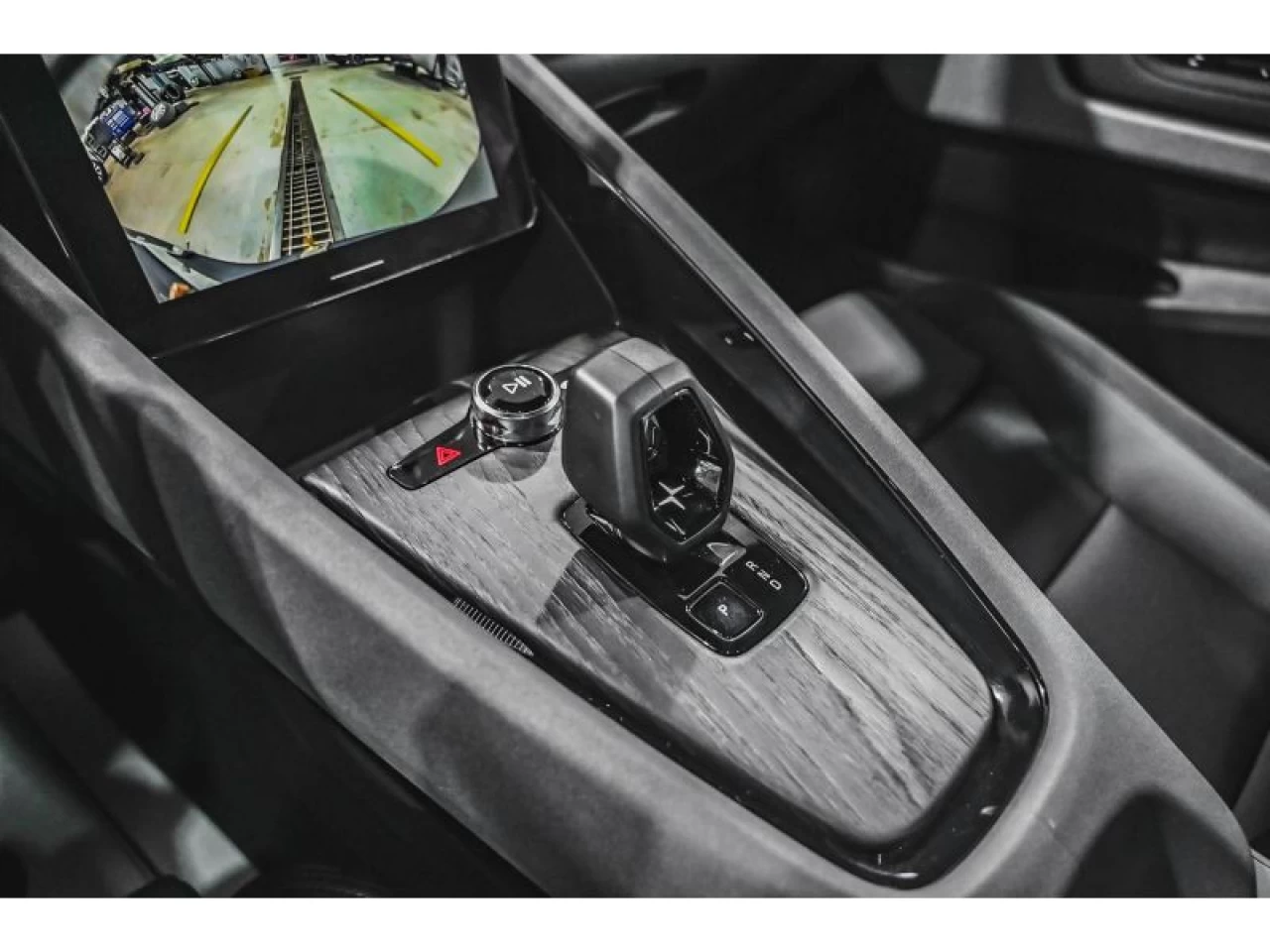 2025 Polestar 2 Long Range Dual Motor TOIT PANORAMIQUE Main Image