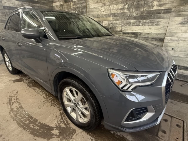 Audi Q3 Komfort AWD TOIT CAM DE RECUL **APPROUVÉ À 99.9%** 2022