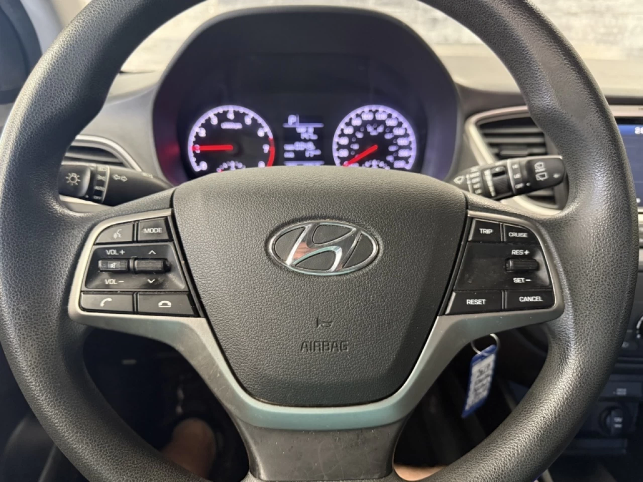 2019 Hyundai Accent PrivilÉgiÉ AUTO CAM DE RECUL MAGS **APPROUVÉ À 99. Image principale