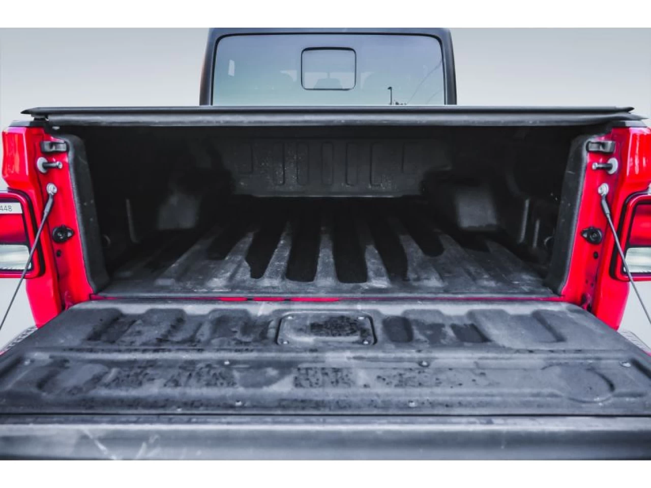 2023 Jeep Gladiator Willys 4X4 V6 Image principale