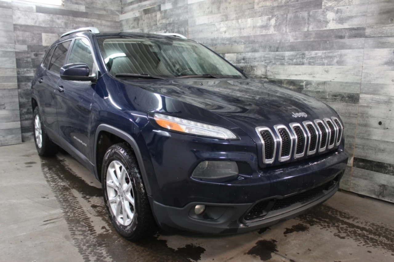 2016 Jeep Cherokee North V6 4X4 CAM DE RECUL **APPROUVÉ À 99.9%** Image principale