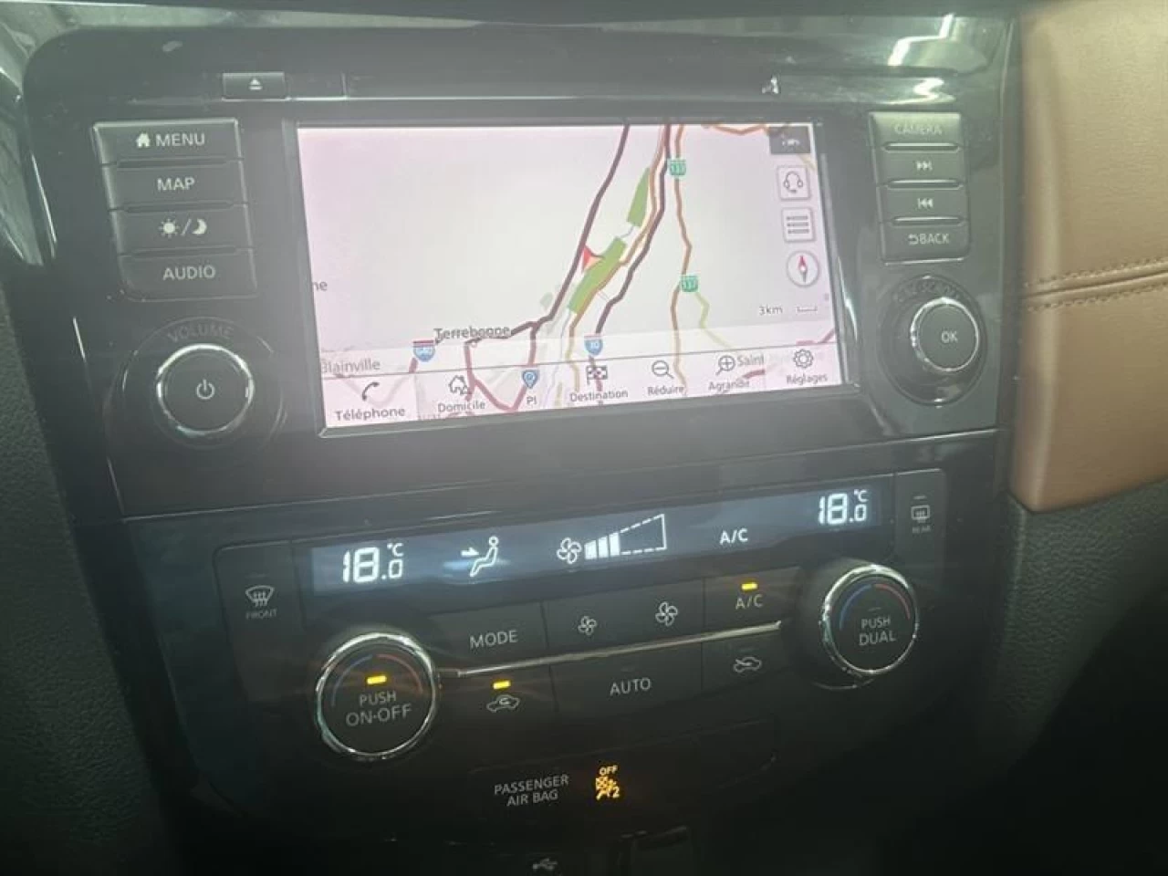 2018 Nissan Rogue SL AWD AUTO NAV TOIT CUIR **APPROUVÉE 99,9%** Image principale