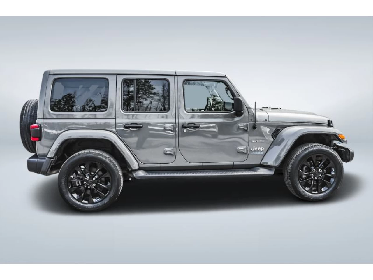 2022 Jeep Wrangler 4XE Sahara 4X4 GROUPE TEMPS FROID ATTELAGE REMORQU Image principale