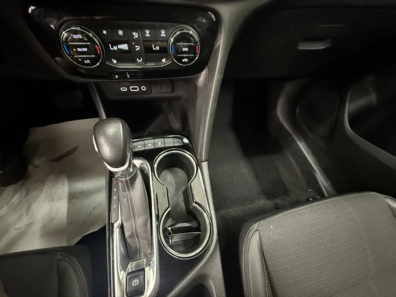 2020 Buick Encore GX SÉlect NAVIGATION TOIT CAM S,CHAUFFANT **APPROUVÉE Image principale