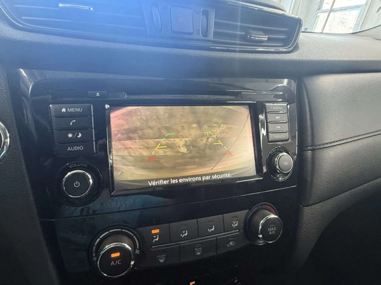 2019 Nissan Rogue SV AWD BLUETOOTH CAM DE RECUL **APPROUVÉ À 99.9%** Image principale