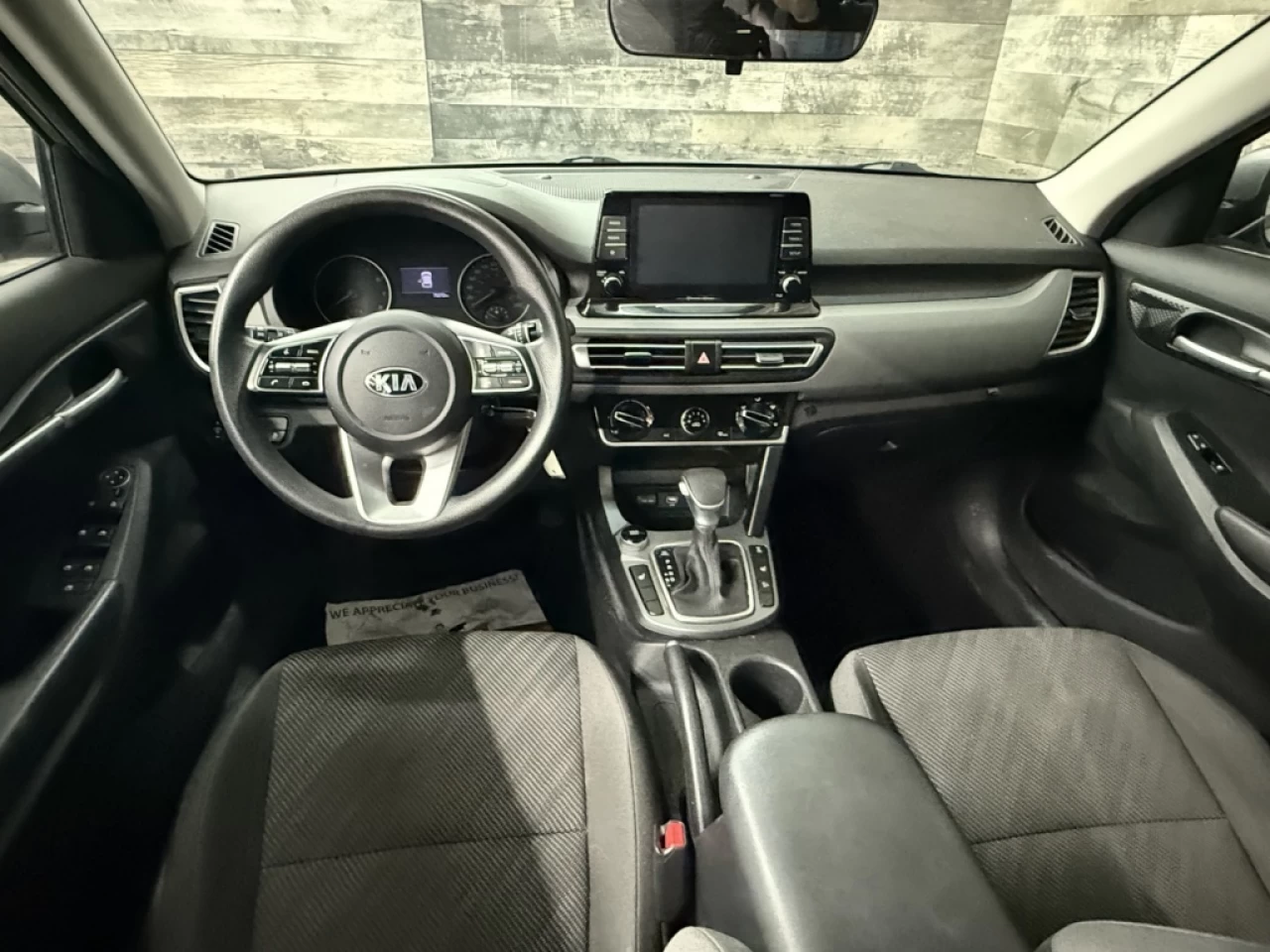 2021 Kia Seltos LX AWD **APPROUVÉ À 99.9%** Image principale