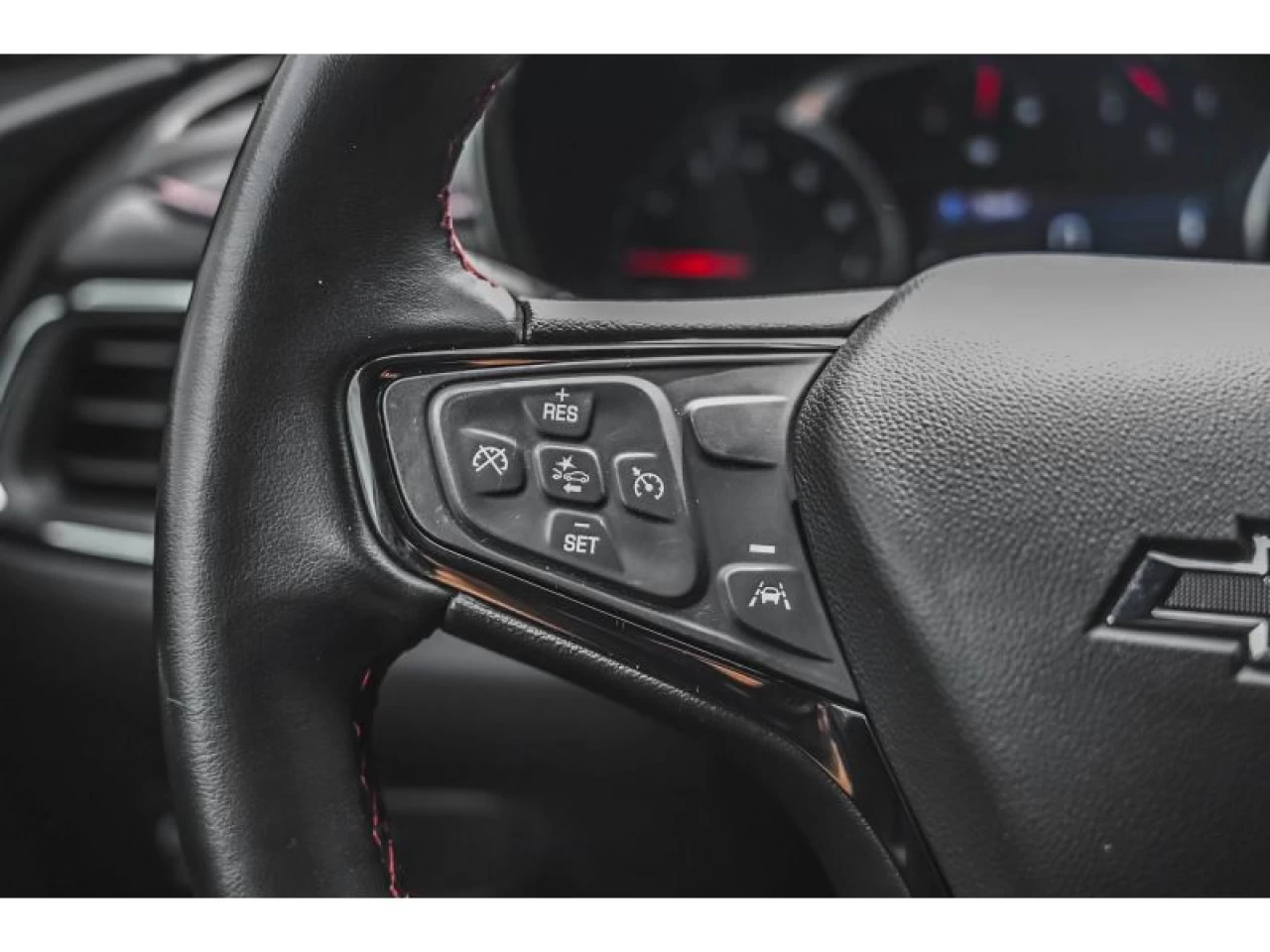 2024 Chevrolet Equinox AWD RS Image principale