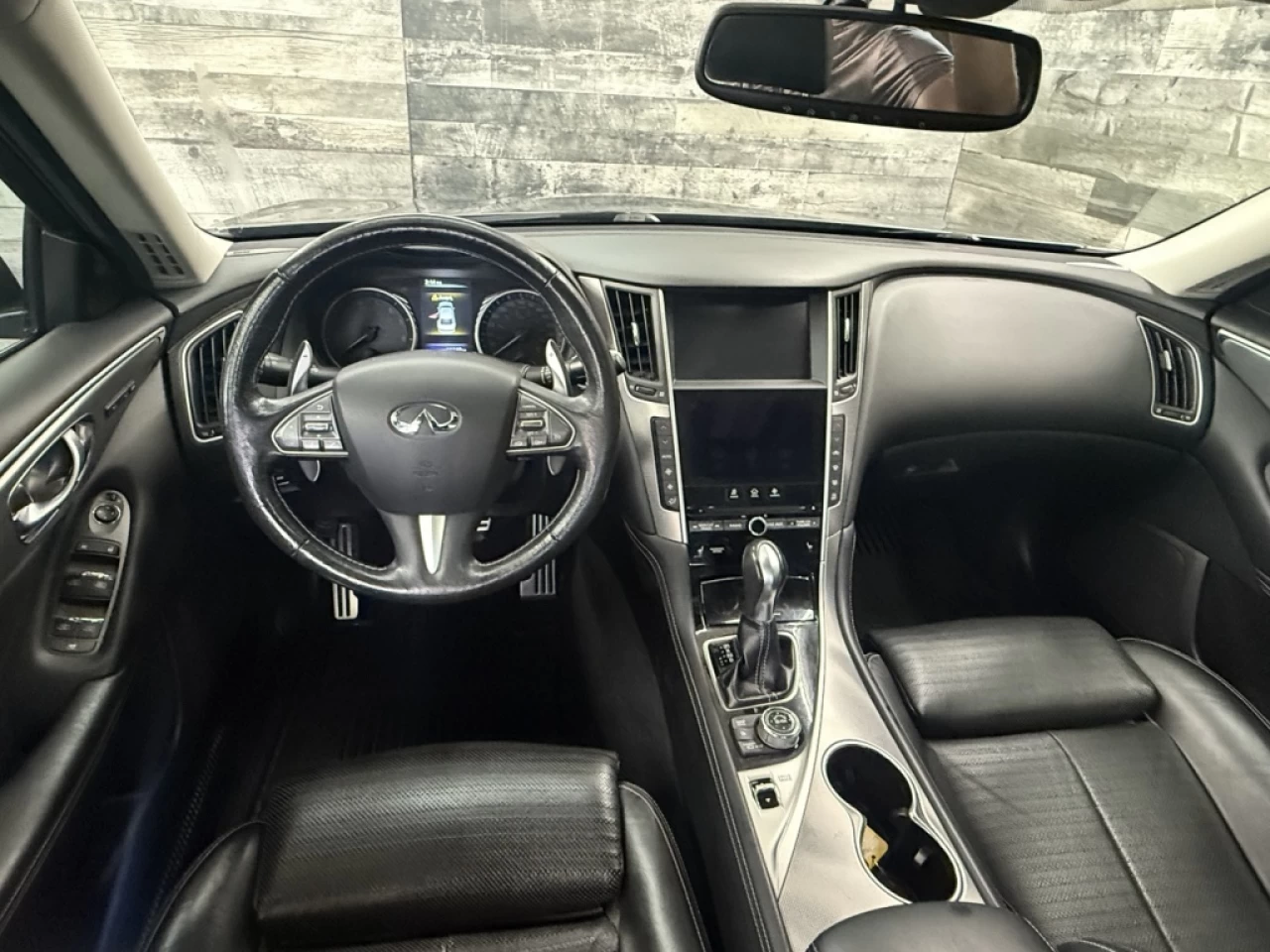 2016 Infiniti Q50 3.0t AWD NAV CUIR TOIT S,CHAUFFANT**APPROUVÉE 99,9 Image principale