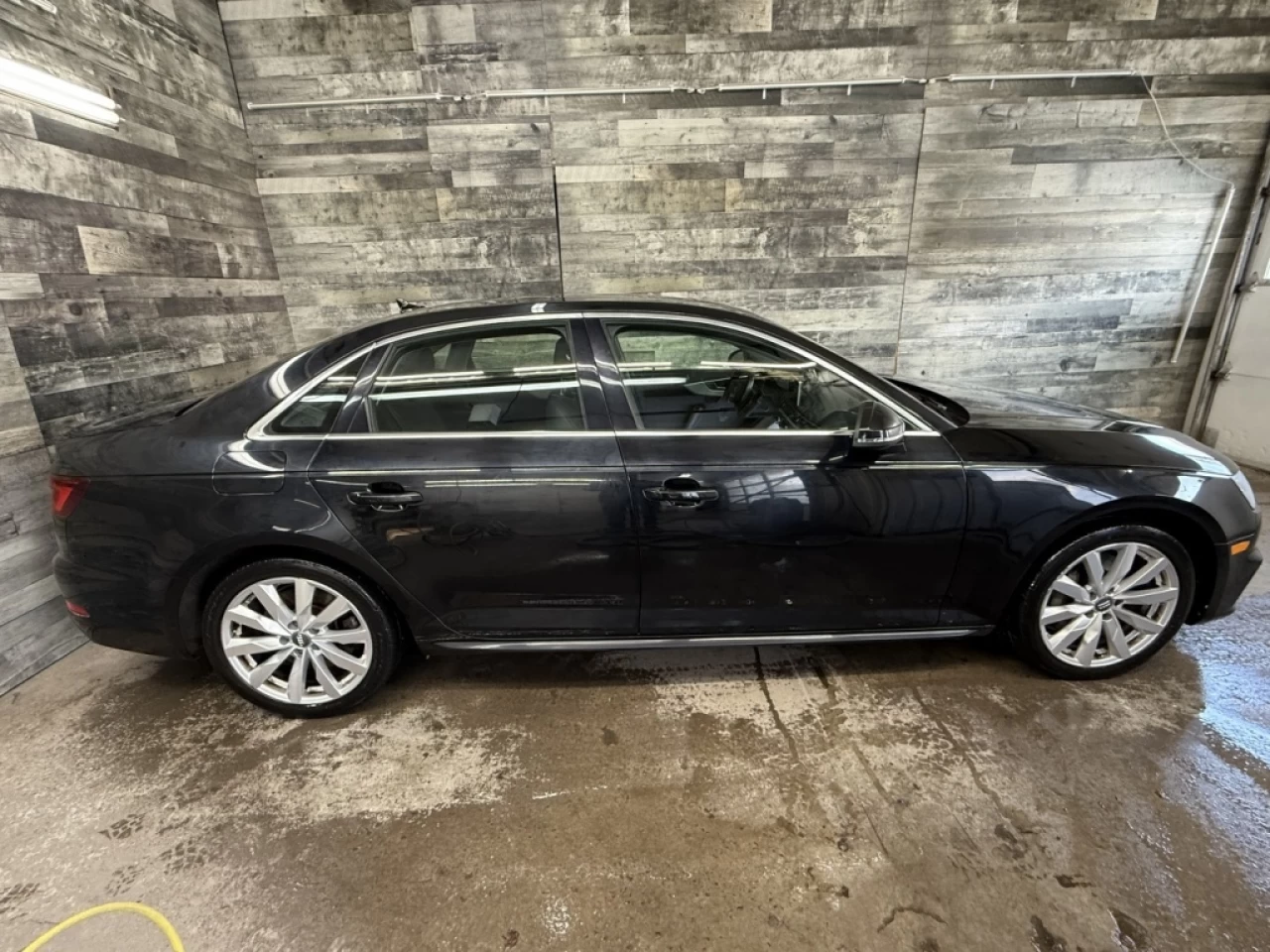 2018 Audi A4 Komfort Awd Cuir Navigation sieges chauffant Bluet Image principale