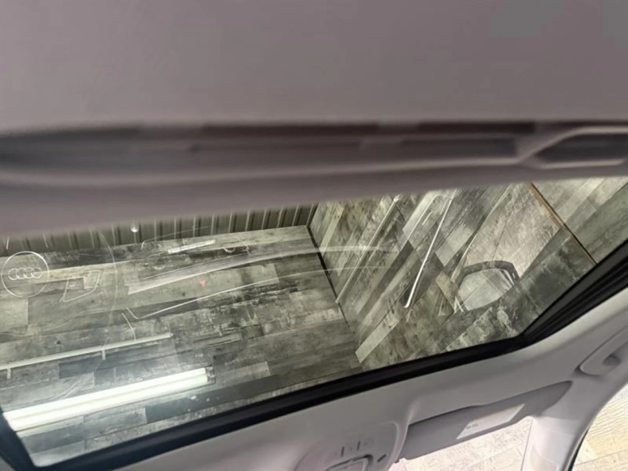 2018 Audi A4 Technik AWD CUIR NAV TOIT Image principale