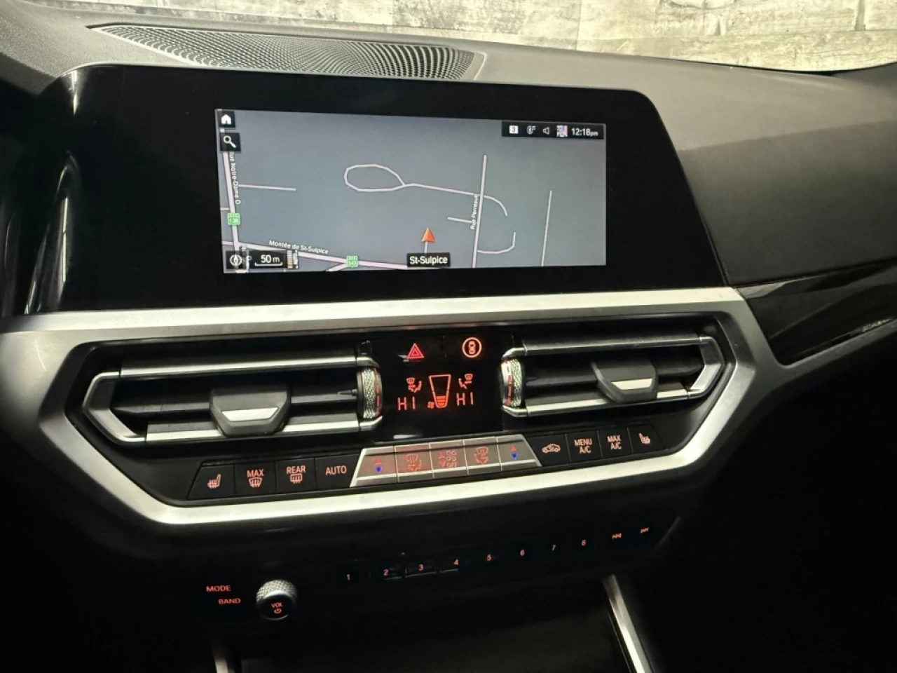 2021 BMW 3 Series 330i xDrive AWD CUIR TOIT NAV **APPROUVÉ À 99.9%** Image principale
