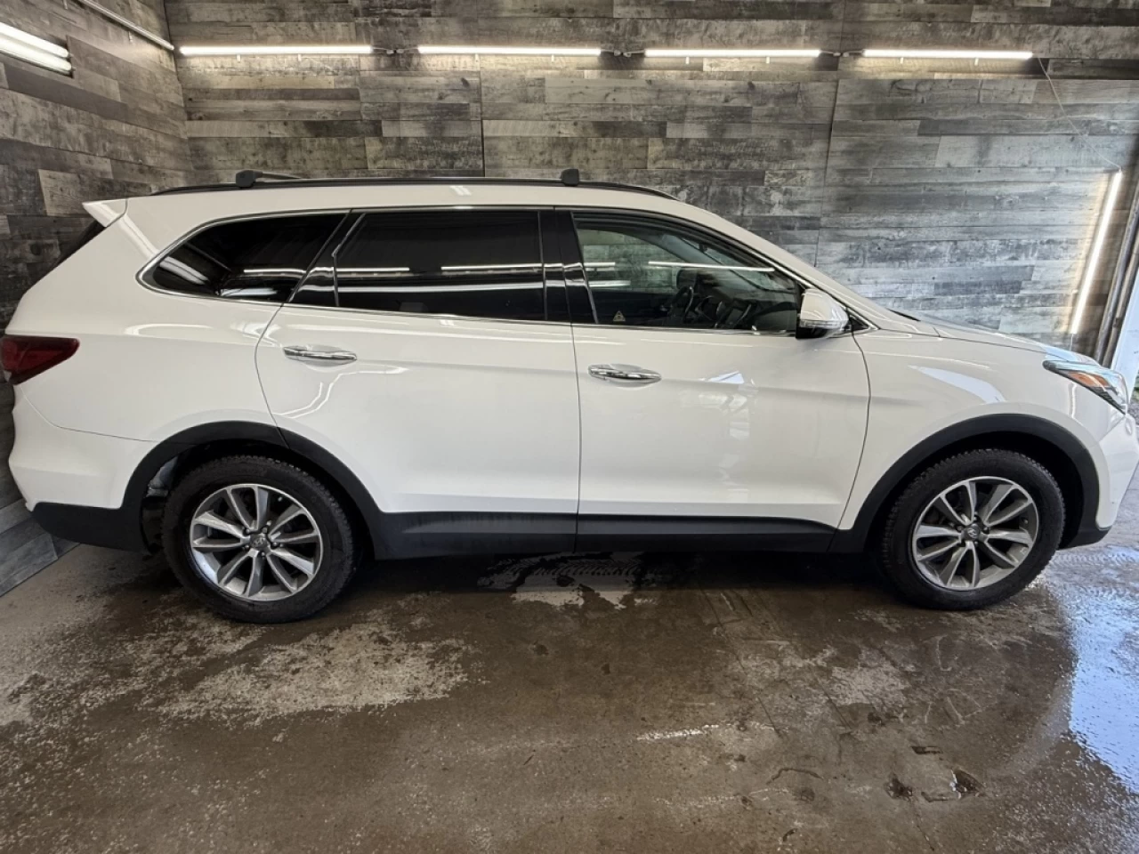 2019 Hyundai Santa Fe XL PrivilÉgiÉ 7 PASS AWD BLUETOOTH **APPROUVÉ À 99.9% Image principale