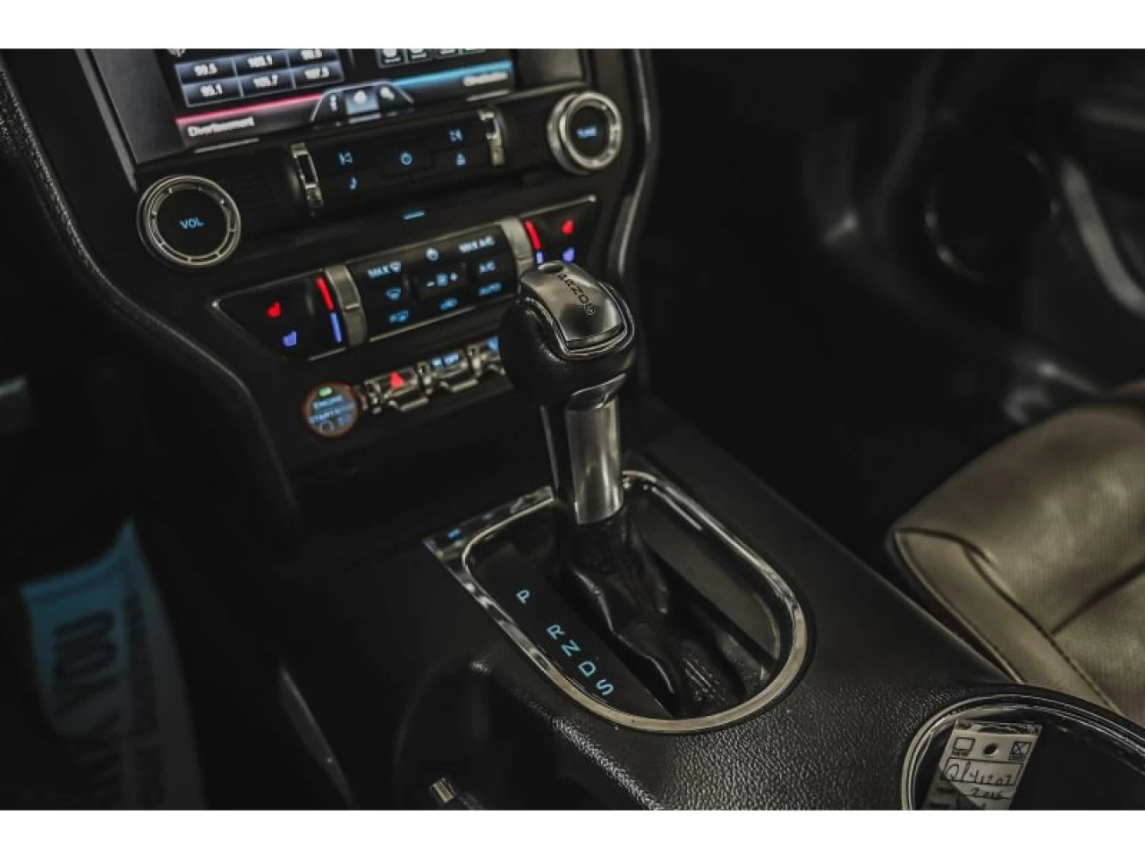 2015 Ford Mustang 2dr Conv EcoBoost Premium Image principale