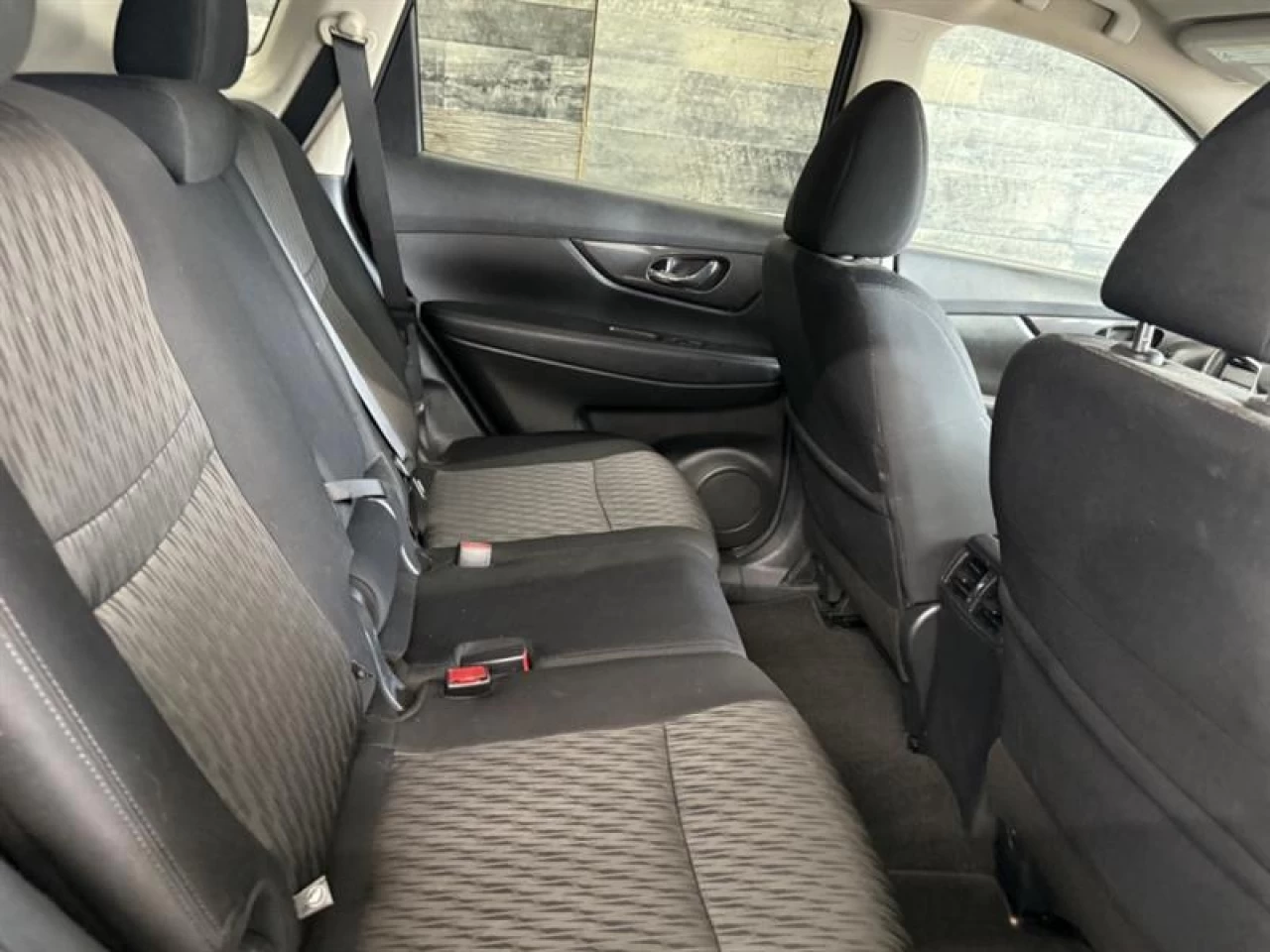 2020 Nissan Rogue SV Awd Cam de recul mags  ** APPROUVÉE 99,9% ** Image principale