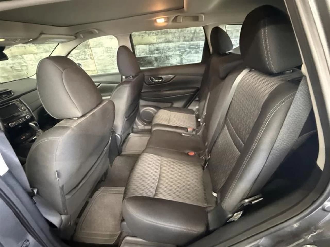 2020 Nissan Rogue SV AWD TOIT NAV ** APPROUVÉ À 99.9% ** Image principale