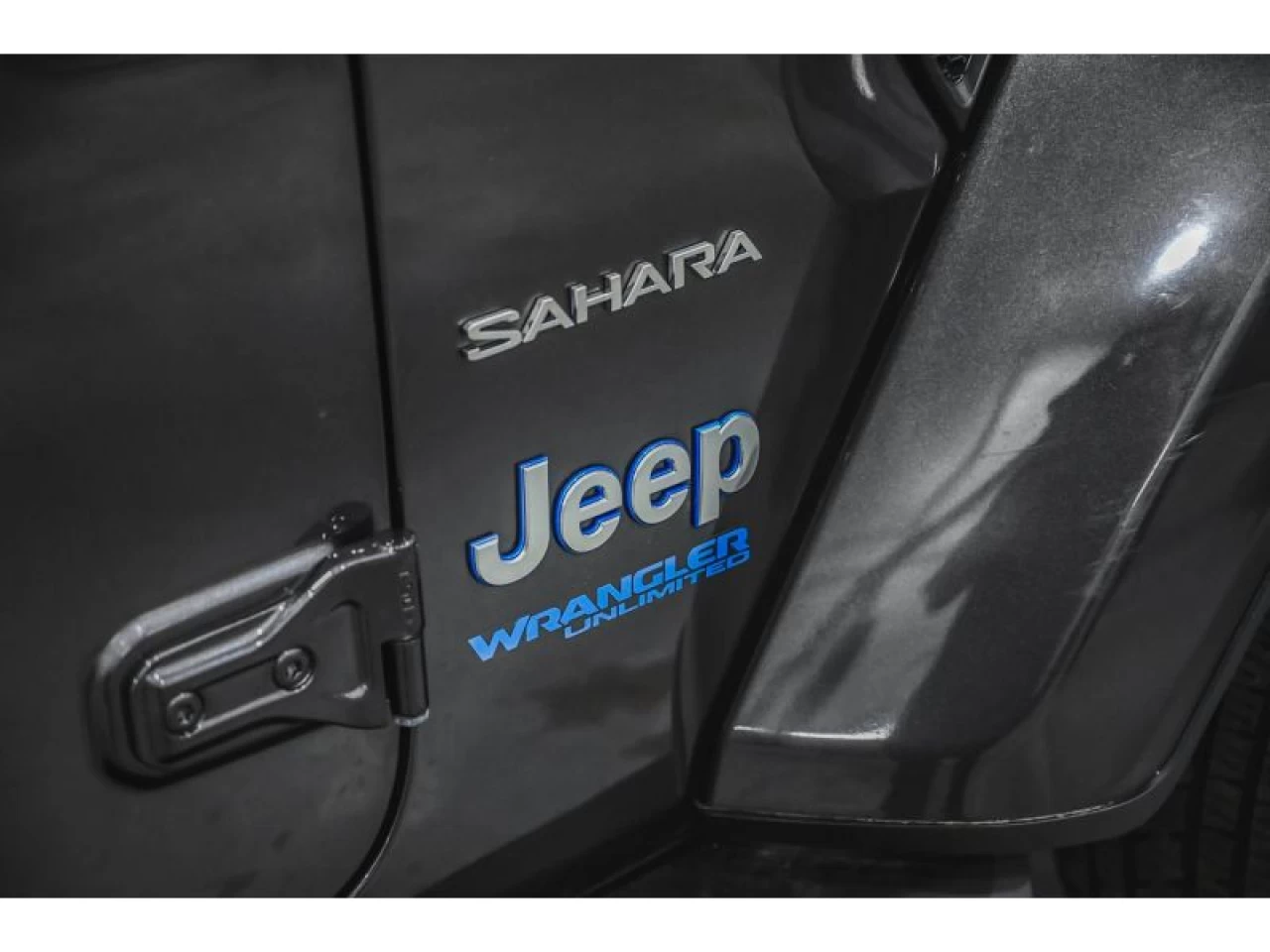 2021 Jeep Wrangler 4XE Unlimited Sahara 4x4 Image principale