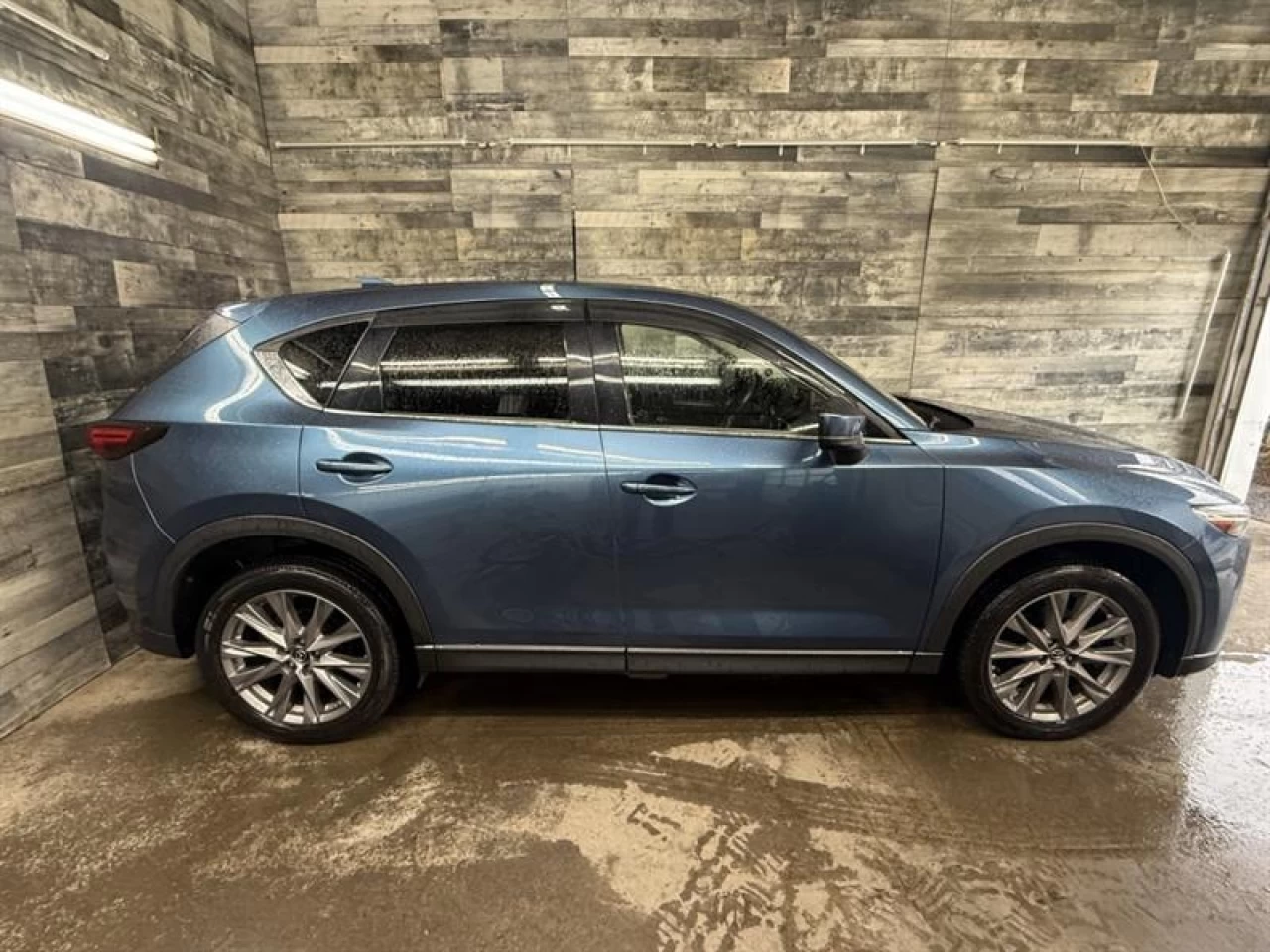 2019 Mazda CX-5 GT turbo AWD CUIR TOIT NAV ** APPROUVÉ À 99.9% ** Image principale