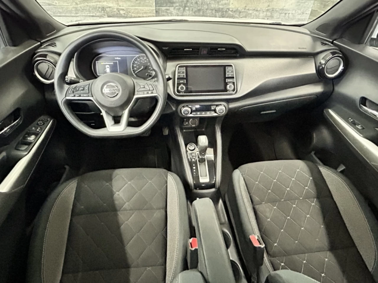 2019 Nissan Kicks SV CAMÉRA DE RECUL S. CHAUFFANT BLUETOOTH **APPROU Image principale