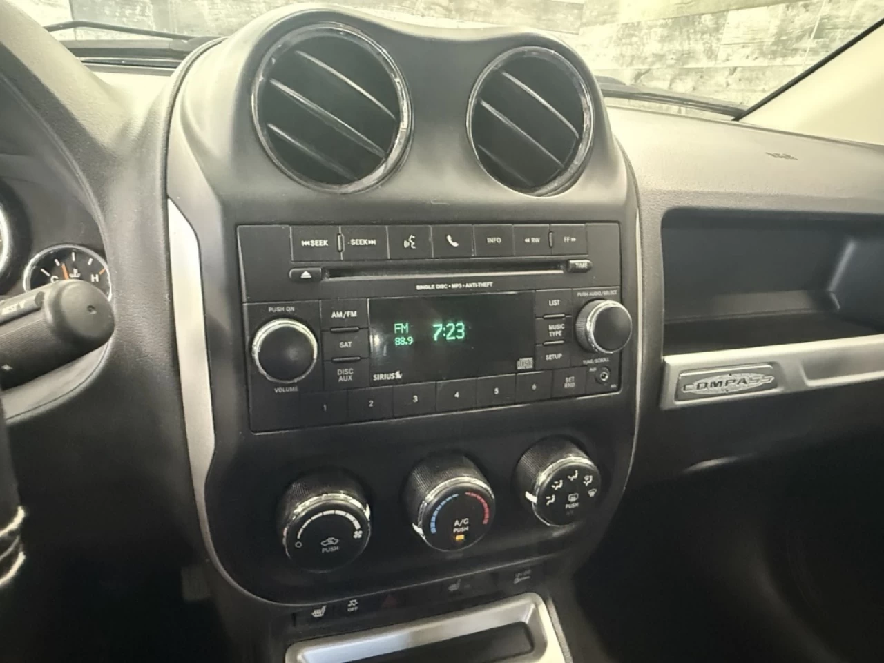 2017 Jeep Compass High Altidude AWD CUIR TOIT **APPROUVÉ À 99.9%** Image principale