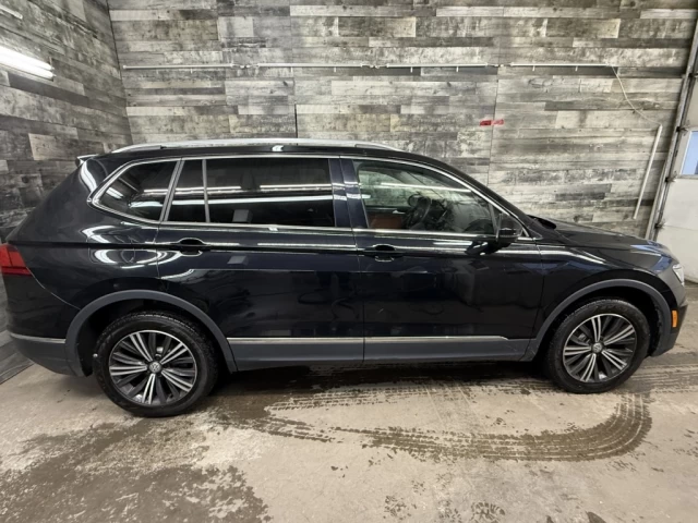 Volkswagen Tiguan Highline AWD CUIR TOIT NAV **APPORUVÉ À 99.9%** 2020