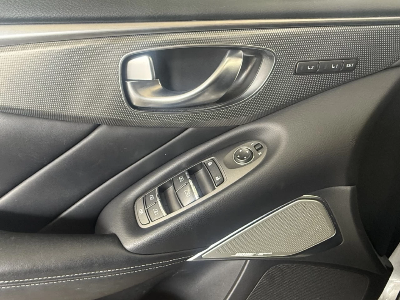 2019 Infiniti Q50 3.0t AWD AUTO NAV TOIT CAM BLUETOOTH S,CHAUFFANT * Image principale