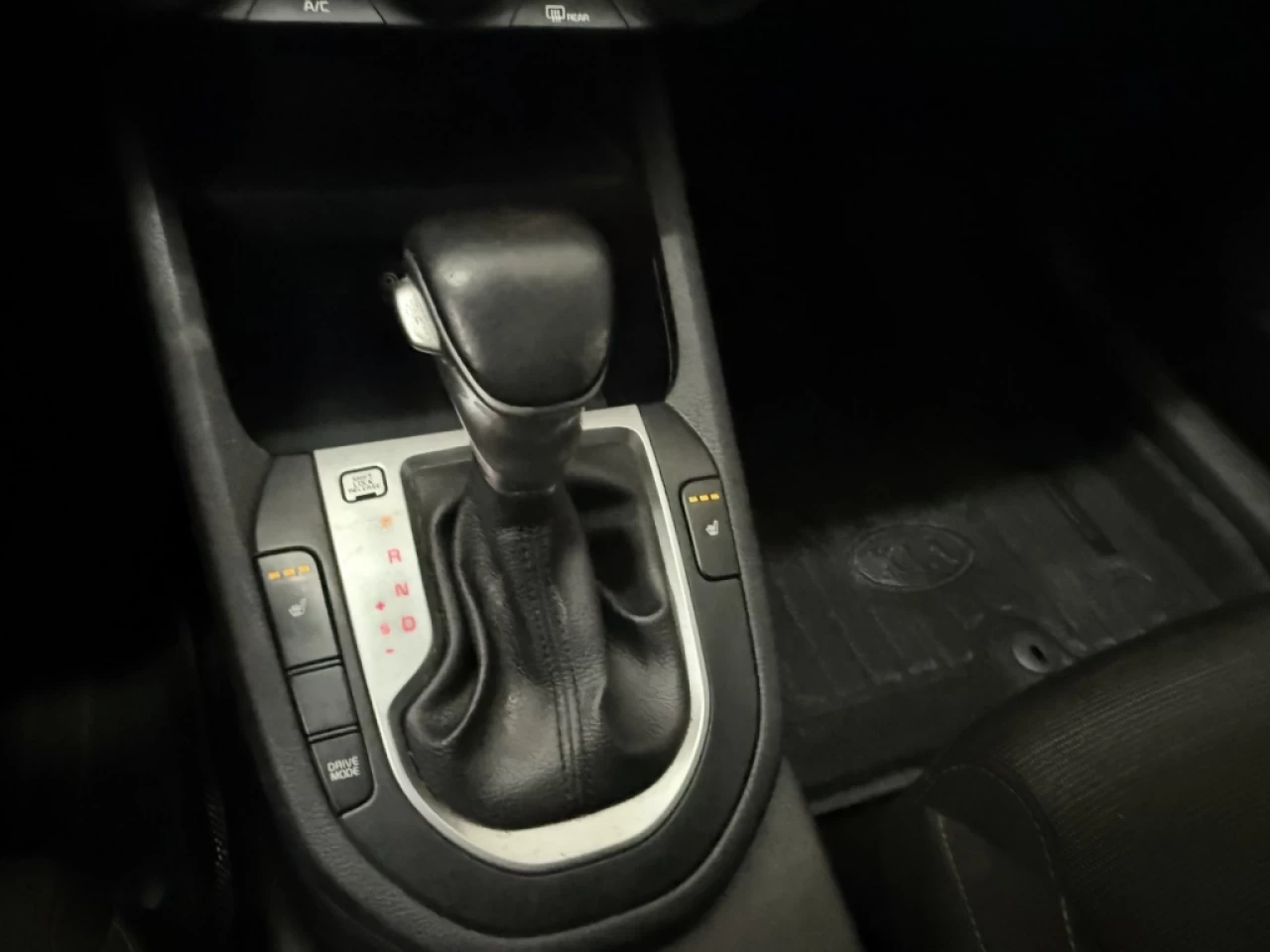 2020 Kia Forte LX Sieges chauffant Bluetooth **ApprouvÉe 99,9%** Image principale