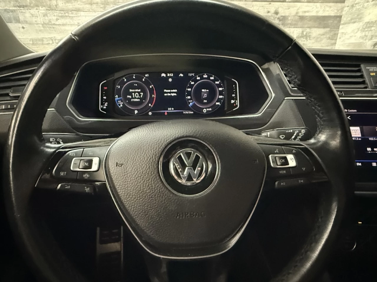 2021 Volkswagen Tiguan United AWD Toit Bluetooth **approuvÉe 99,9%** Image principale