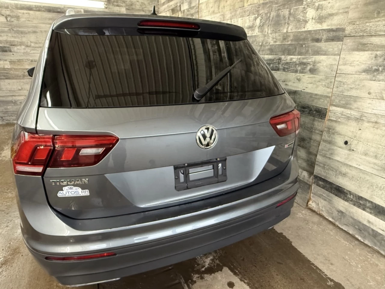 2021 Volkswagen Tiguan United AWD Toit Bluetooth **approuvÉe 99,9%** Image principale