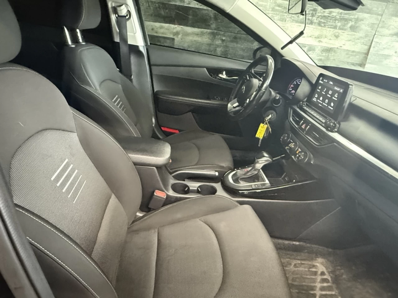 2020 Kia Forte EX AUTO CAM DE RECUL BLUETOOTH **APPROUVÉ À 99.9%* Image principale